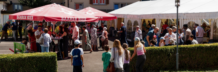 Festgelände auf dem Innenhof des Dialoghotels